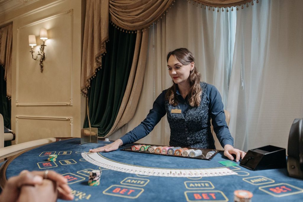 Casino dealer